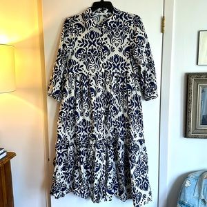 Three-quarter sleeve blue print Zara shirt dress.